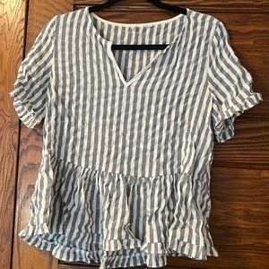 Cropped striped navy ruffle hem top